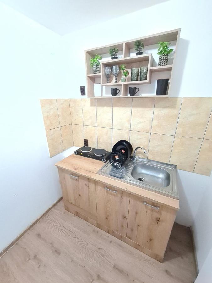 Garsoniera Privata Bed & Breakfast Bucureşti Ngoại thất bức ảnh